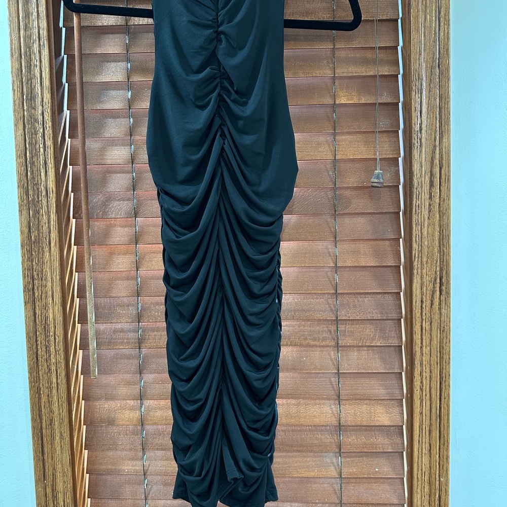 Black sleeveless cocktail dress